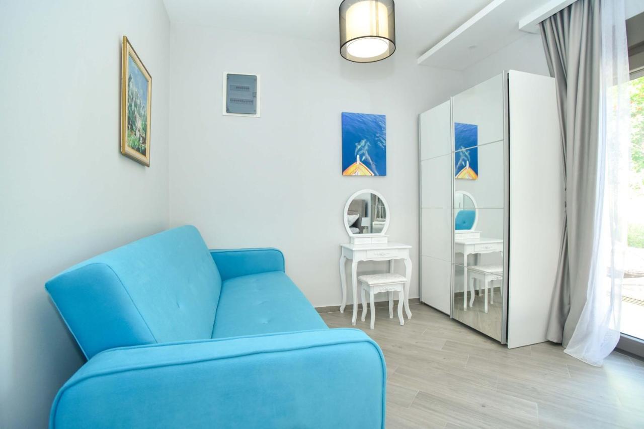 Verbalj Apartment With Swimming Pool Cattaro Esterno foto