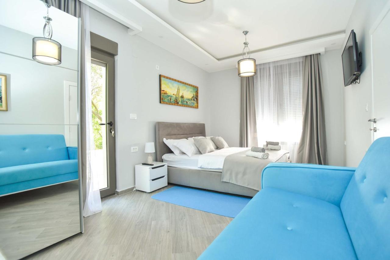 Verbalj Apartment With Swimming Pool Cattaro Esterno foto